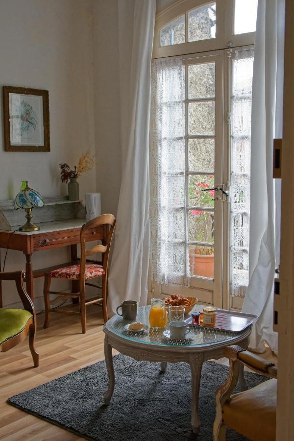 Maison Rives - Village Du Livre De Montolieu Eksteriør billede