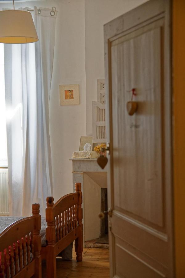 Maison Rives - Village Du Livre De Montolieu Eksteriør billede