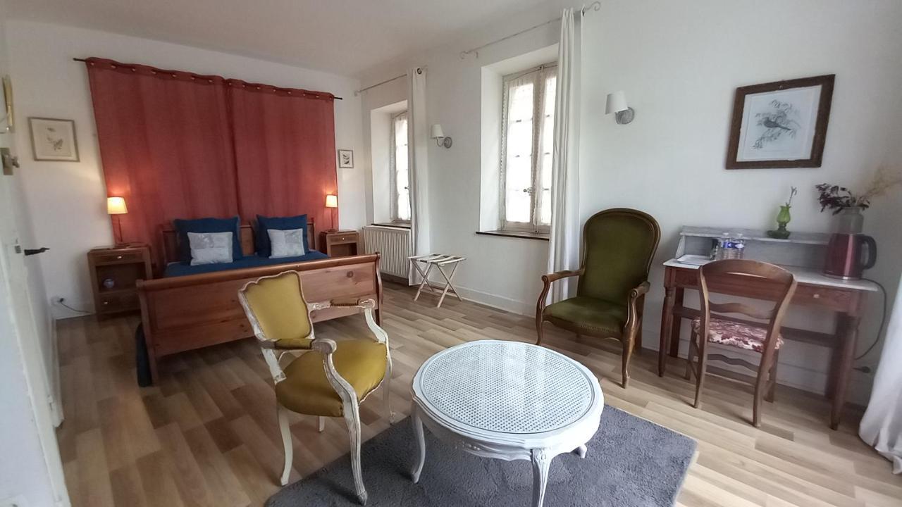 Maison Rives - Village Du Livre De Montolieu Eksteriør billede